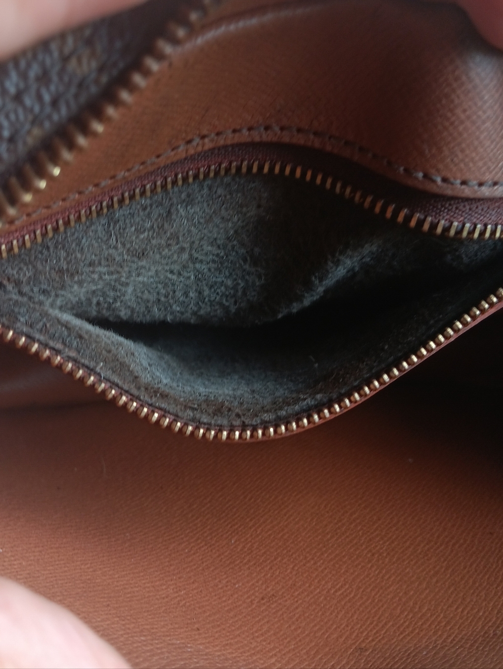 Louis Vuitton Monogram Jeune Fille PM Crossbody Vintage 1990 PRISTINE ✨️ - Picture 14 of 16